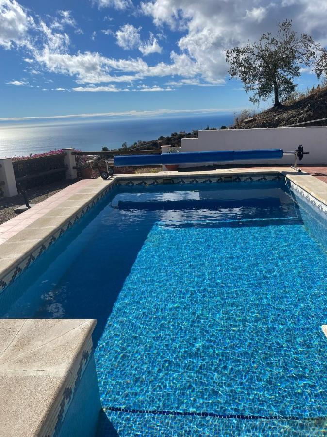 Villa Los Naranjos Sayalonga エクステリア 写真