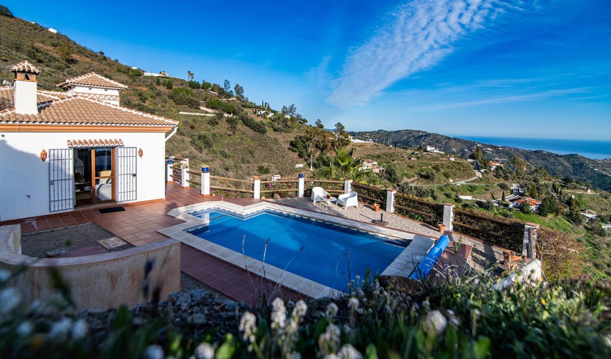 Villa Los Naranjos Sayalonga エクステリア 写真