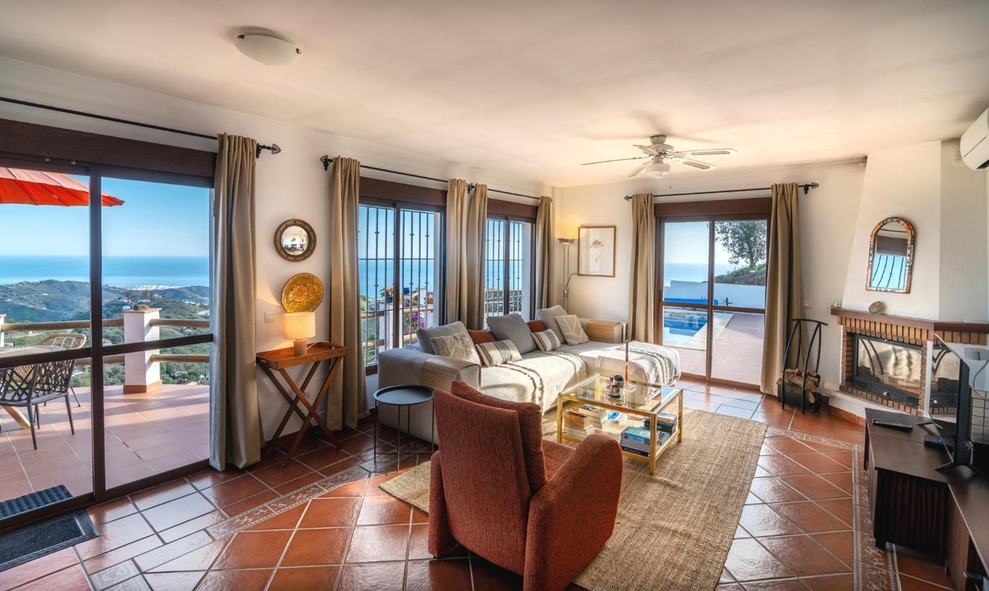 Villa Los Naranjos Sayalonga エクステリア 写真