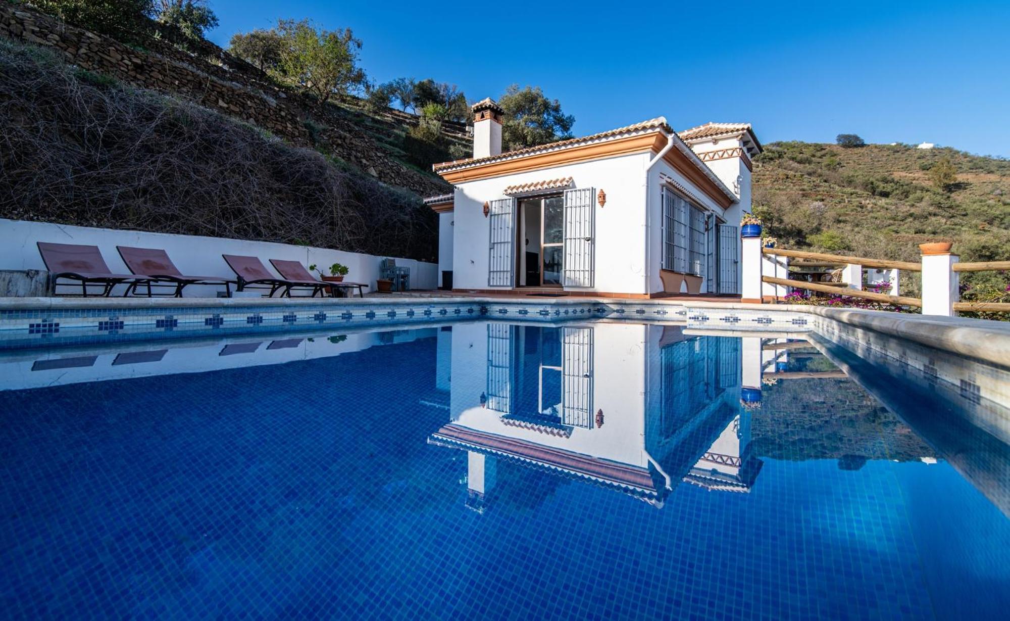 Villa Los Naranjos Sayalonga エクステリア 写真